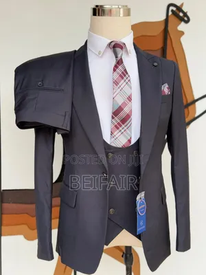 Grey Suit for Smart Men