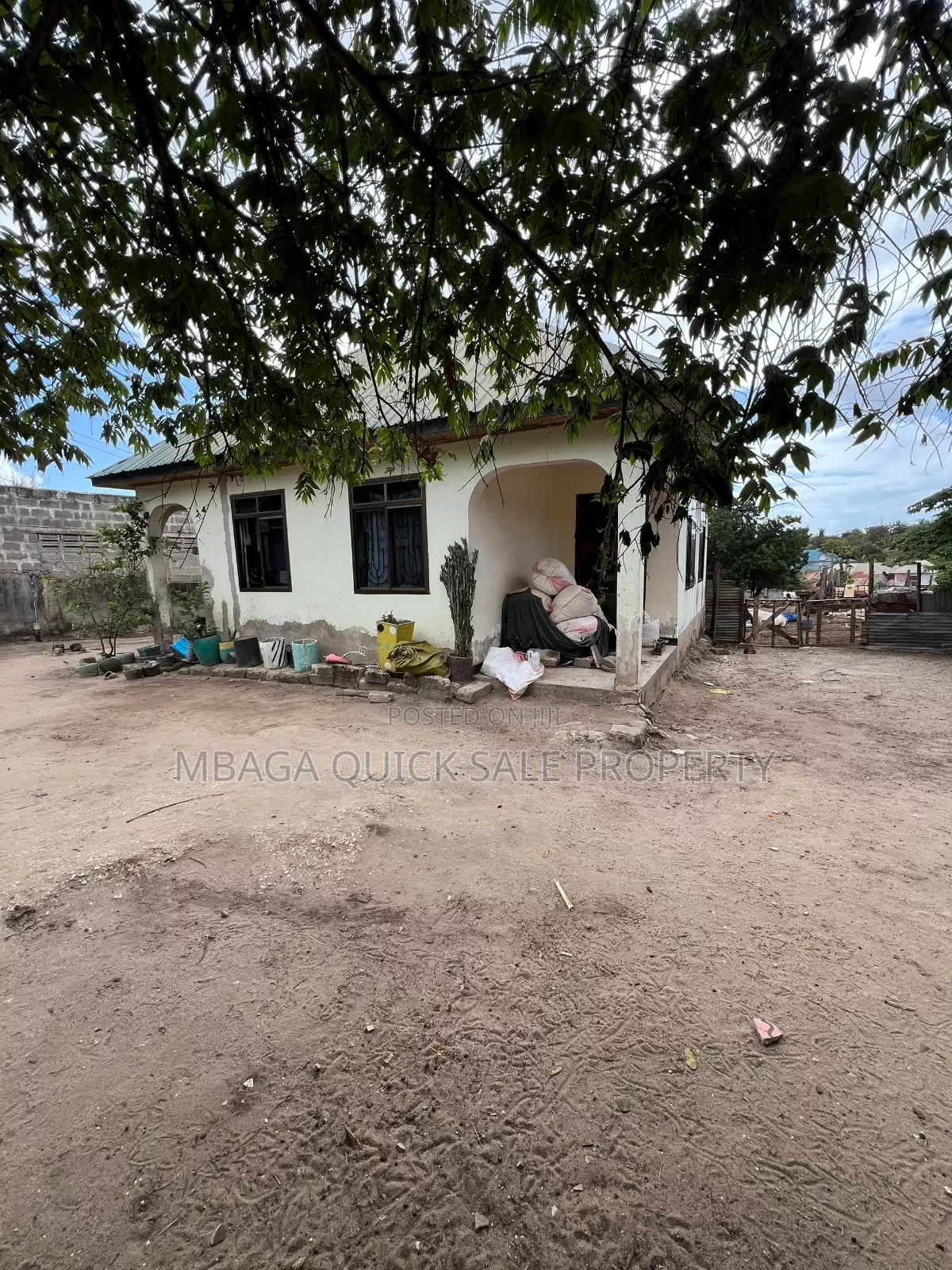 3bdrm House in Madale Kontena, Goba for sale