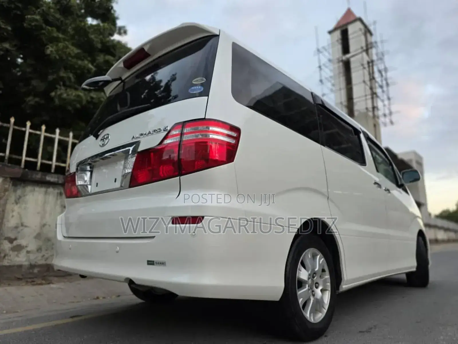 Toyota Alphard 2006 Off white