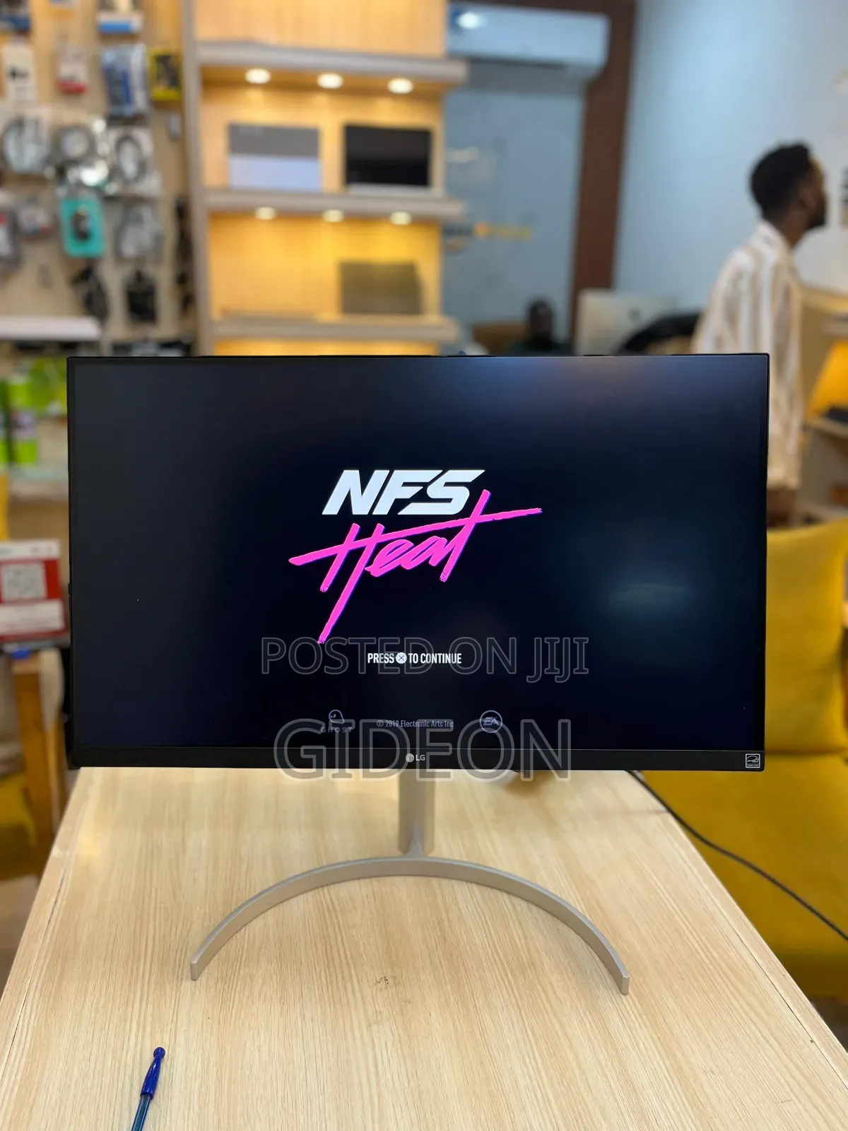Lg Monitor