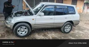 Toyota RAV4 Base FWD 1999 Silver