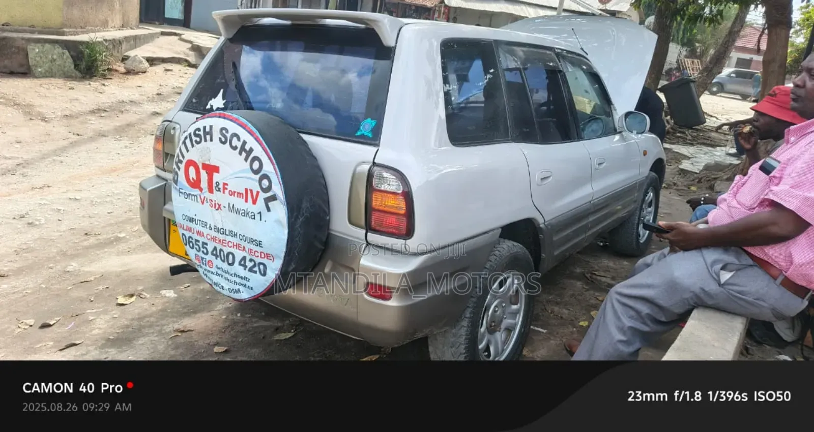 Toyota RAV4 Base FWD 1999 Silver