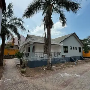 4bdrm House in Mbezi Beach Africana, Kinondoni for rent