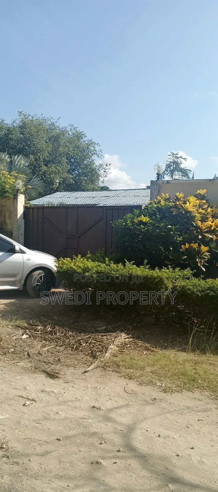 Plot for Sale in Masaki Benzi Street