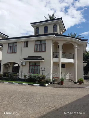 Furnished 4bdrm House in Ada Estate for rent