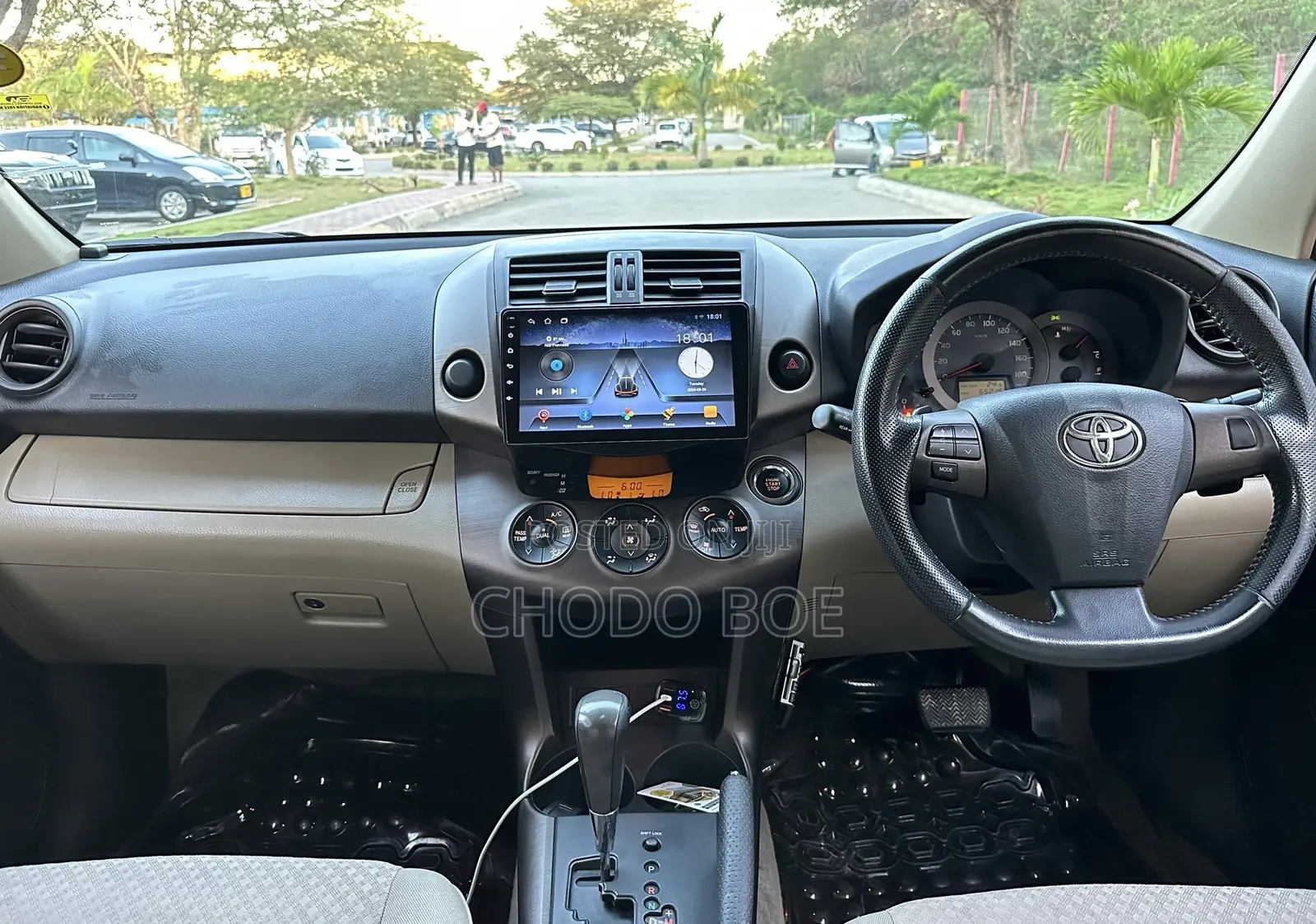 Toyota Vanguard 2010 Pearl