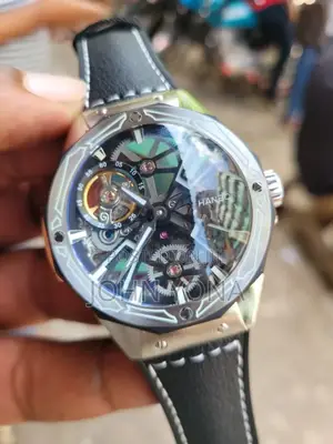 Hanboro Leather Strap Watch