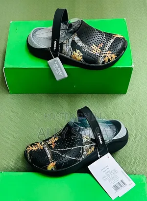Unisex Crocs Material Rubber Color Combat