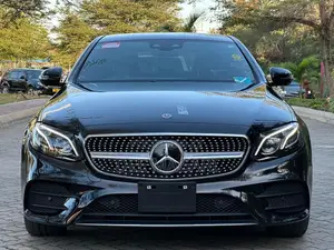 Mercedes-Benz E350e 2017 Black