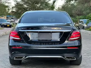 Mercedes-Benz E350e 2017 Black