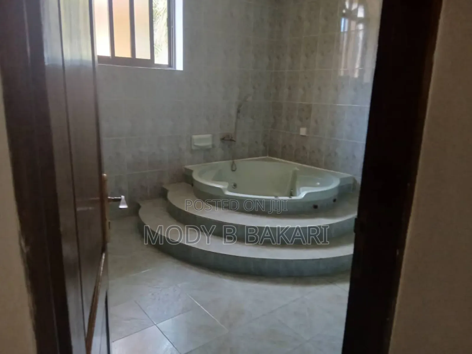Furnished 4bdrm Villa in Mikocheni for rent