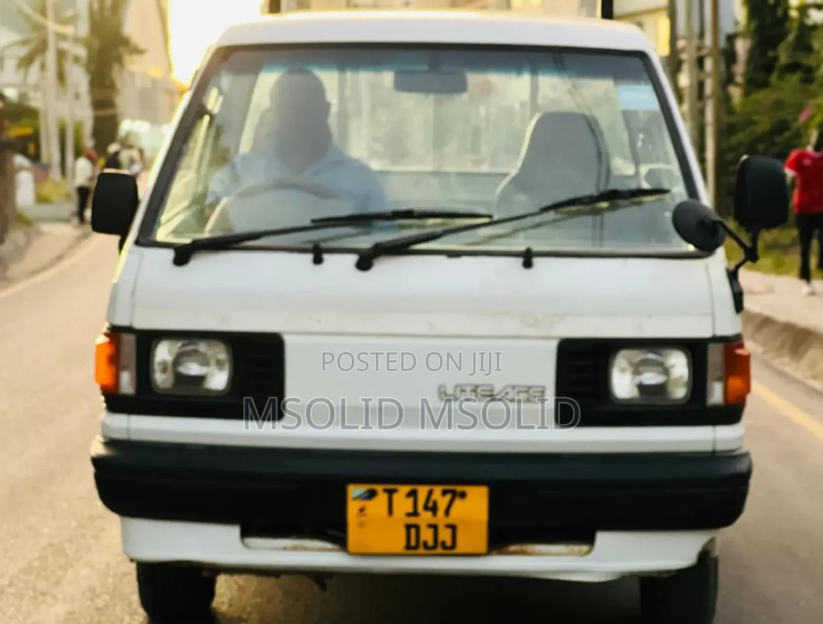 Toyota Lite-Ace 1996 White