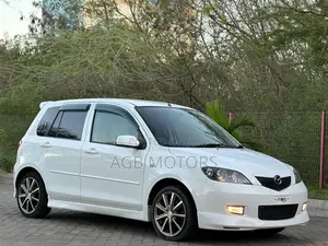 Mazda Demio 2006 White