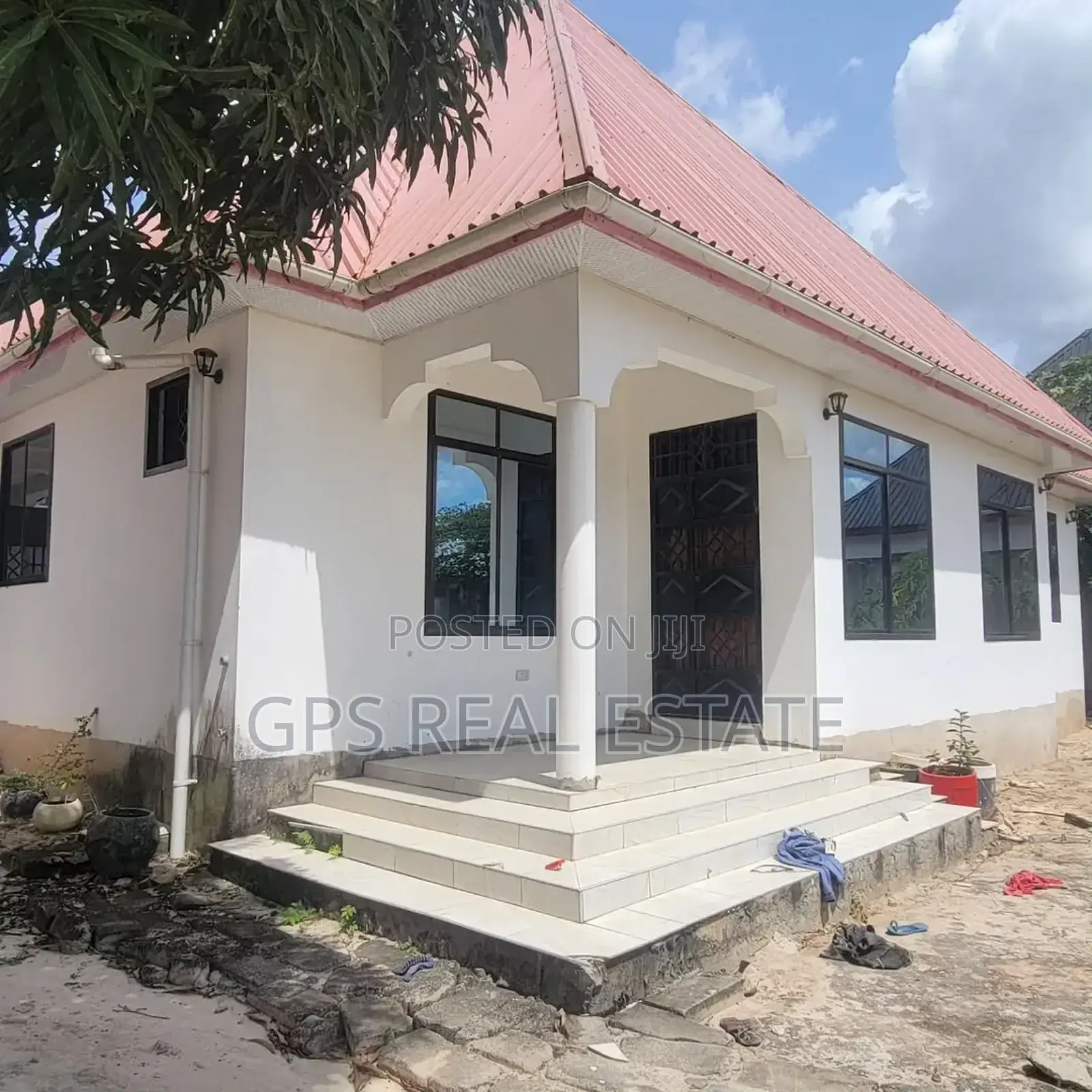 3bdrm House in Vikindu for sale