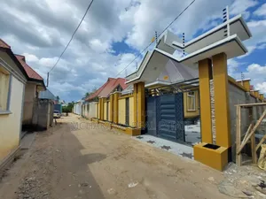 3bdrm House in Mchakama, Chamazi for sale