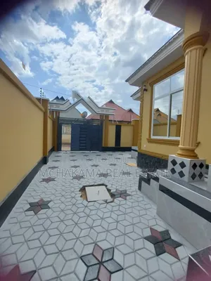 3bdrm House in Mchakama, Chamazi for sale