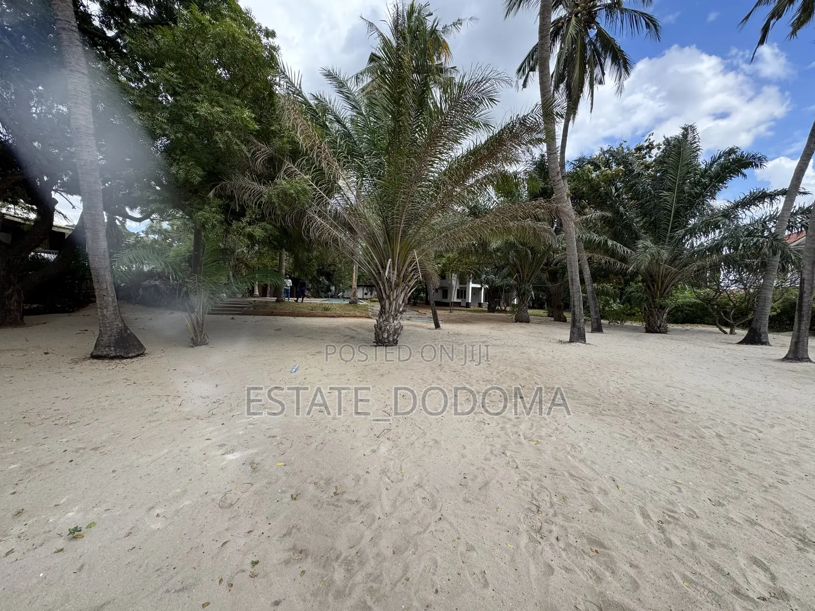 A Prime Plot Available for Sale at Kawe Beach /Msasani Beach
