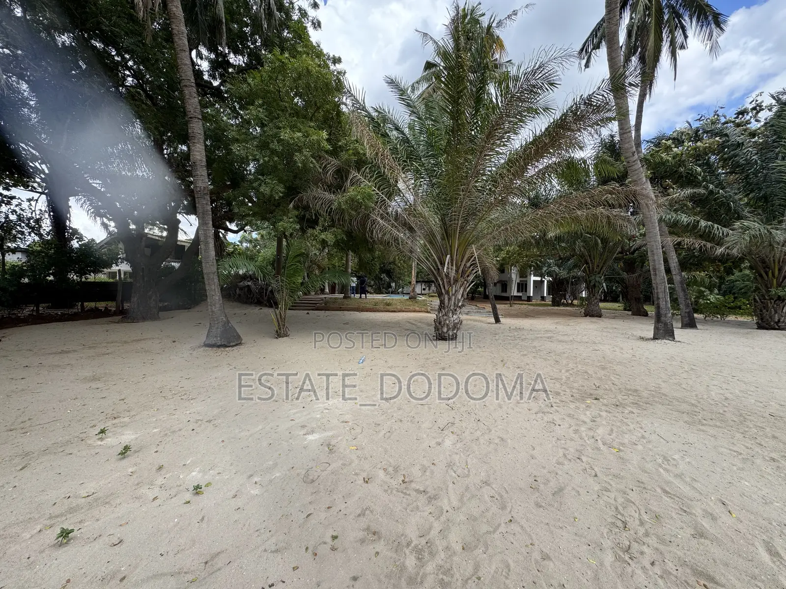 A Prime Plot Available for Sale at Kawe Beach /Msasani Beach