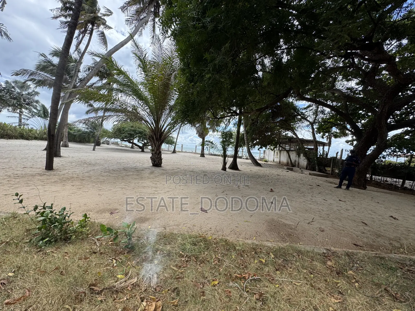 A Prime Plot Available for Sale at Kawe Beach /Msasani Beach
