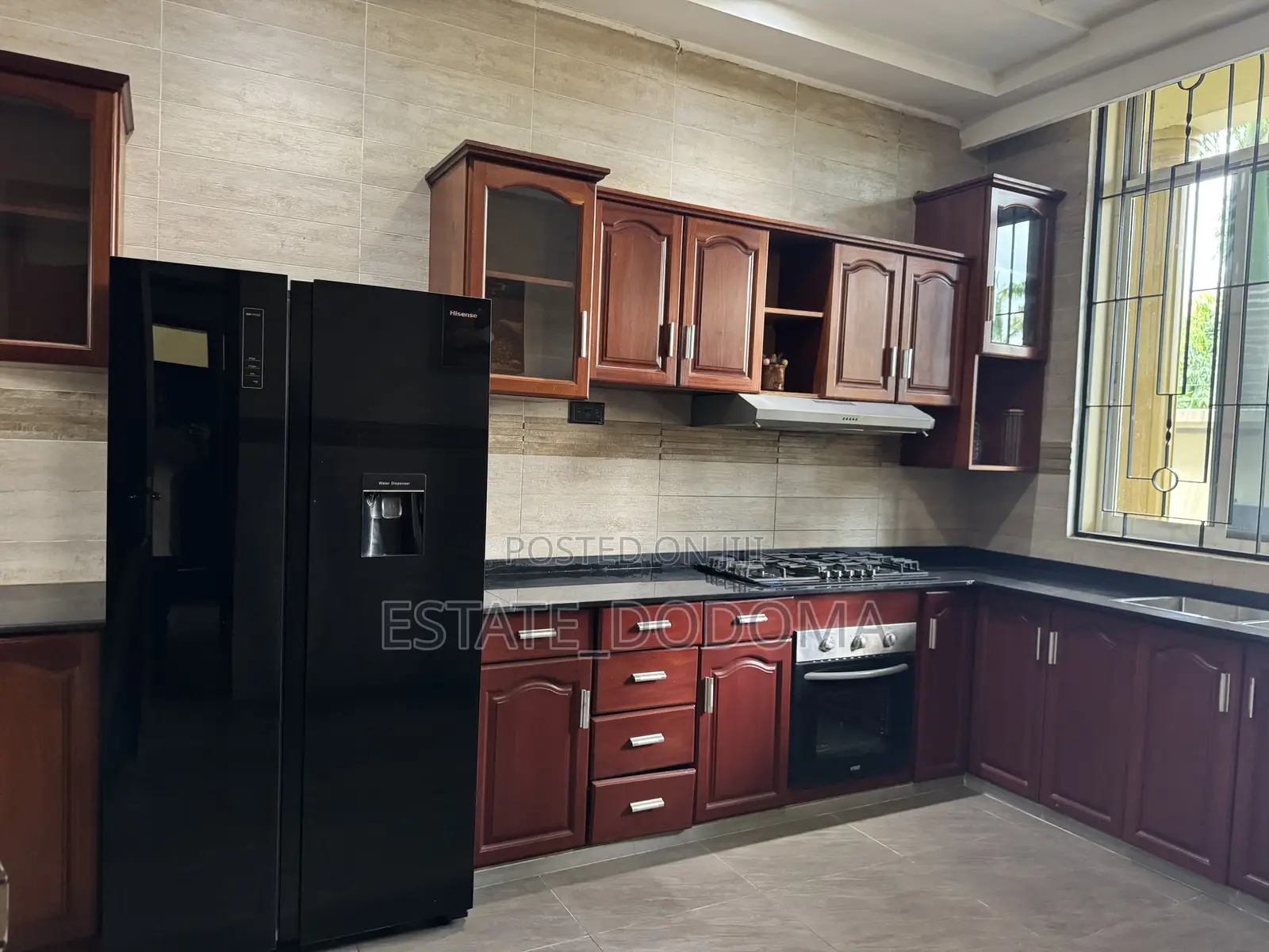 Furnished 8bdrm House in Mbezi Beach for sale