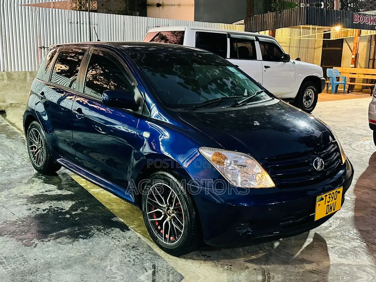 Toyota IST 2005 Blue