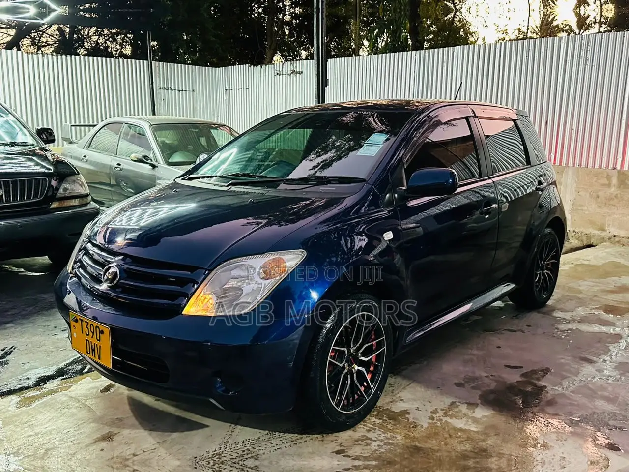 Toyota IST 2005 Blue