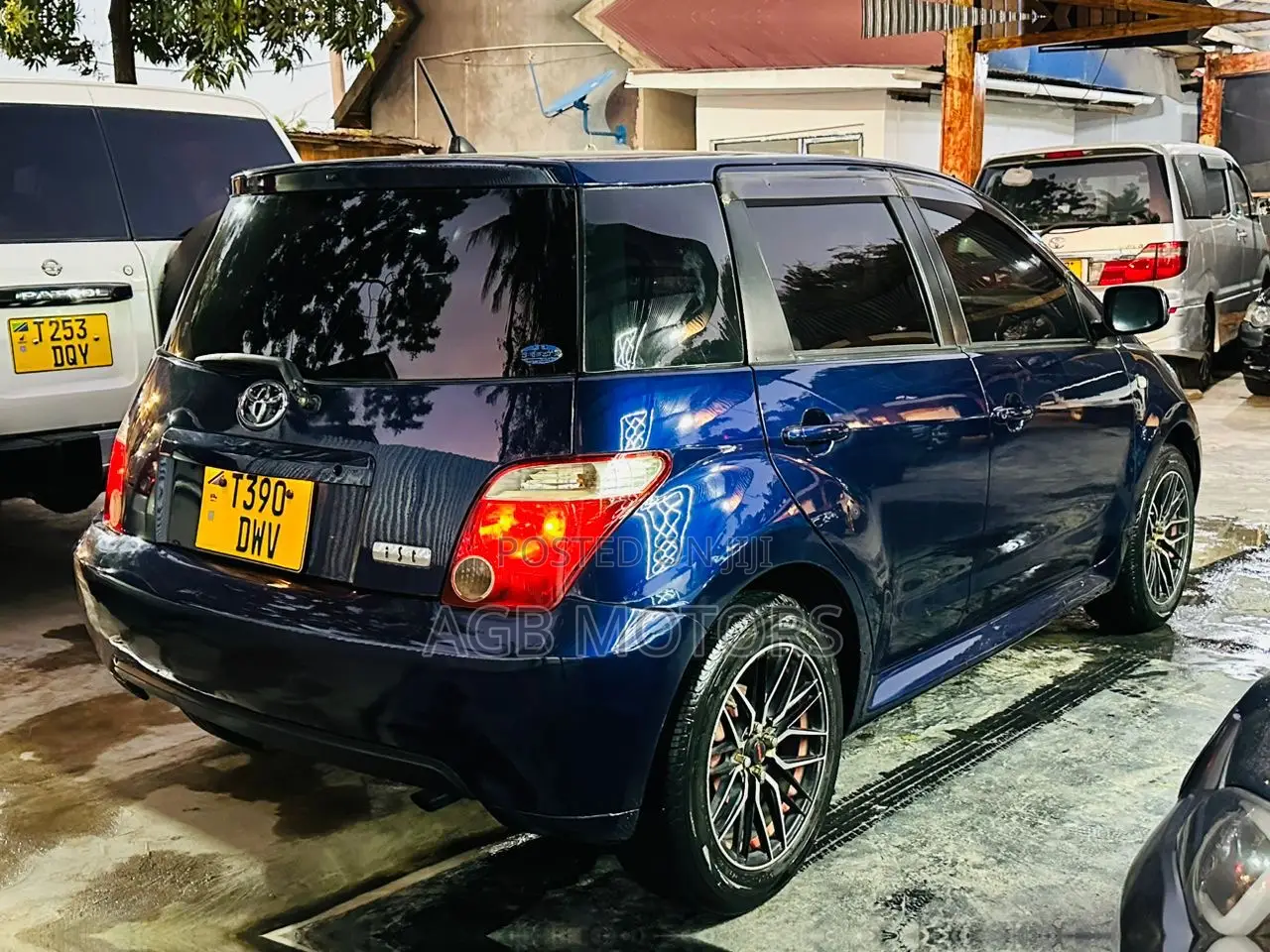Toyota IST 2005 Blue