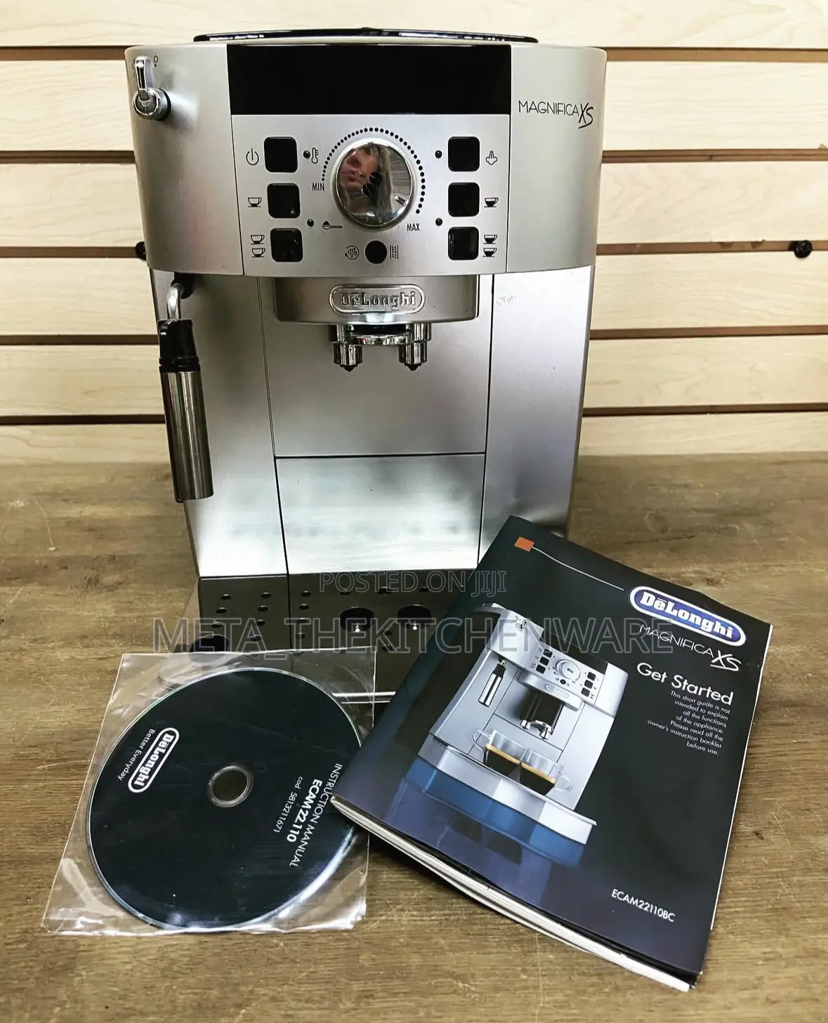 De'longhi Magnifica Xs Fully Automatic Espresso and Cappuccino Machine