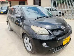 Toyota IST 2008 Black