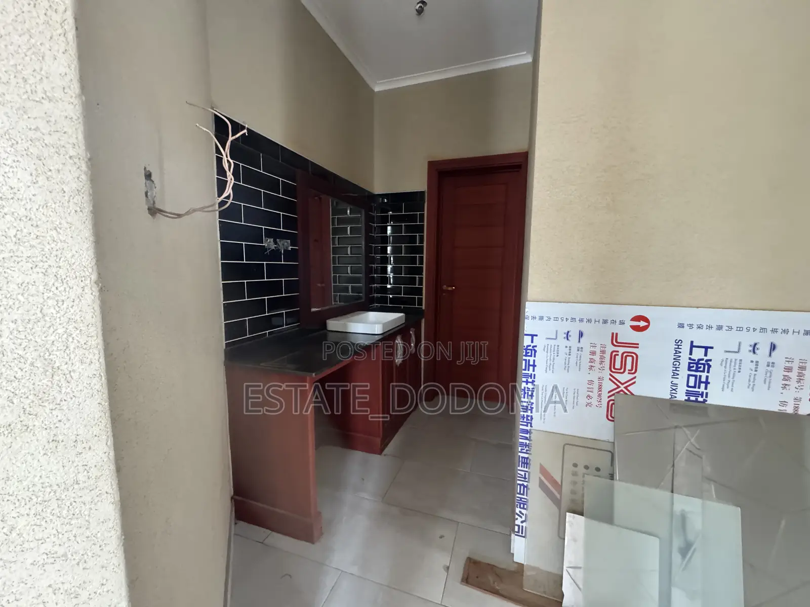 5bdrm Mansion in Mbezi Beach for sale
