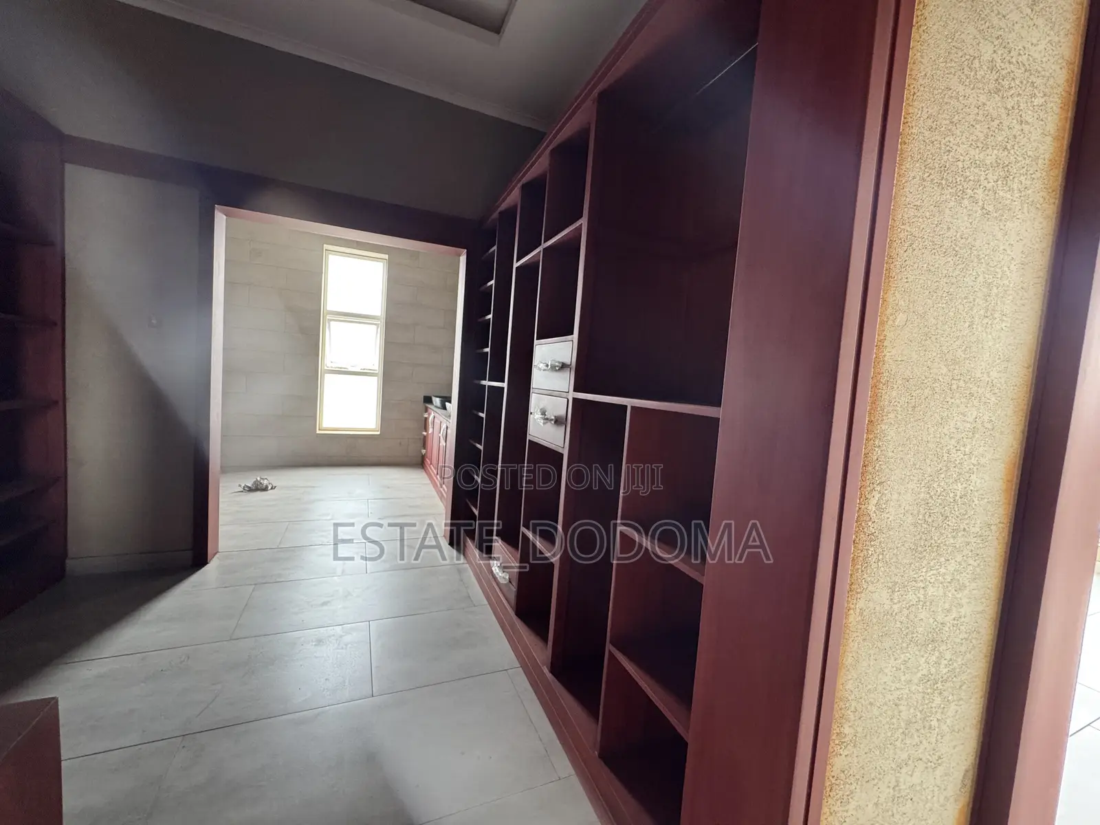 5bdrm Mansion in Mbezi Beach for sale