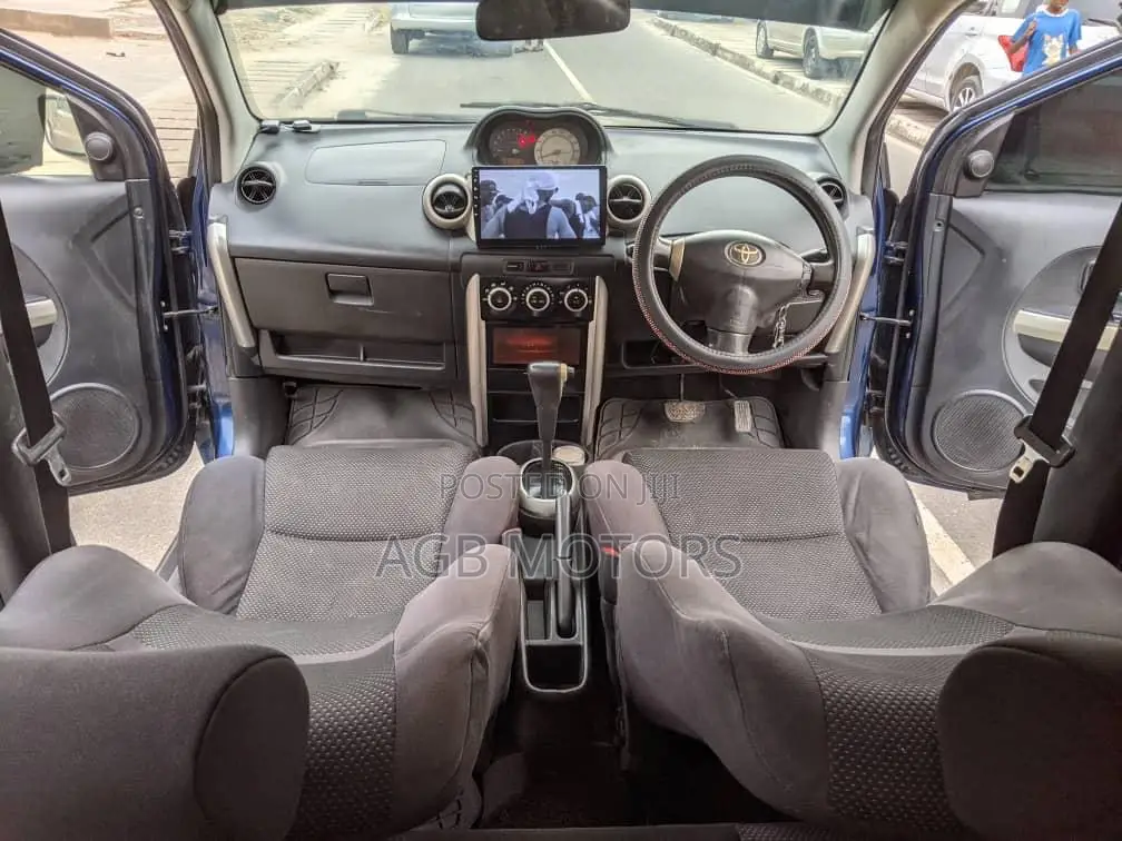 Toyota IST 2008 Black