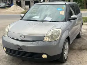 Mazda Verisa 2005 Silver