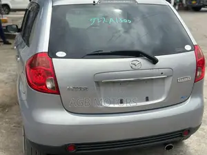Mazda Verisa 2005 Silver