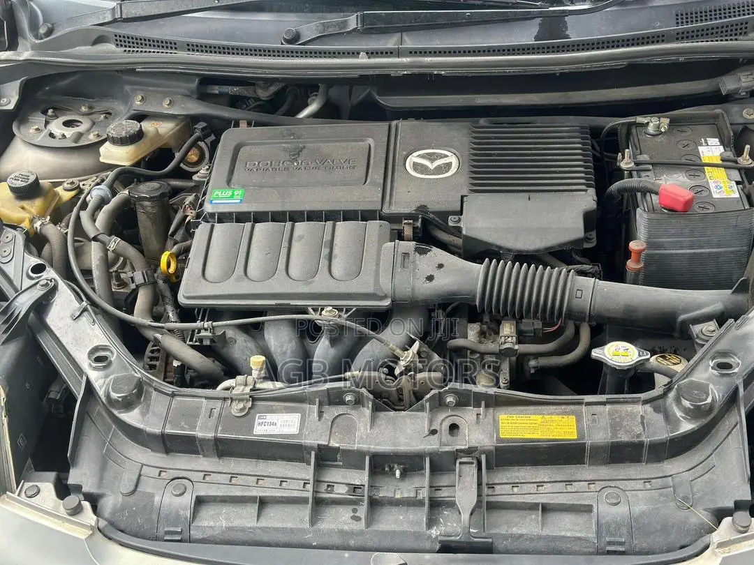 Mazda Verisa 2005 Silver