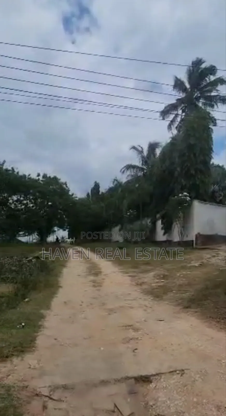 Corner Plot Inauzwa Mivumoni Block 6