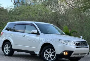 Subaru Forester 2011 White