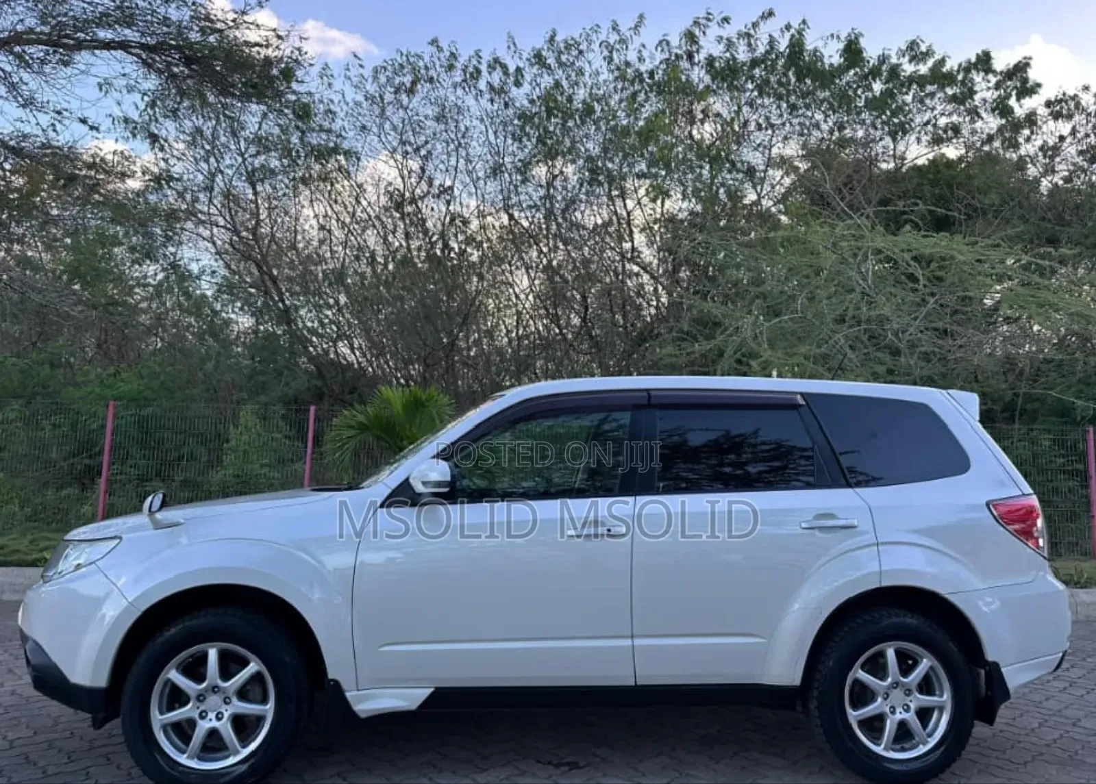 Subaru Forester 2011 White