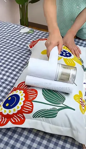 Cordless Mattress Vacuum Cleaner Designed for Mite Removal.