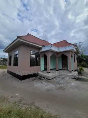 3bdrm House in Mchakama, Msongola for sale
