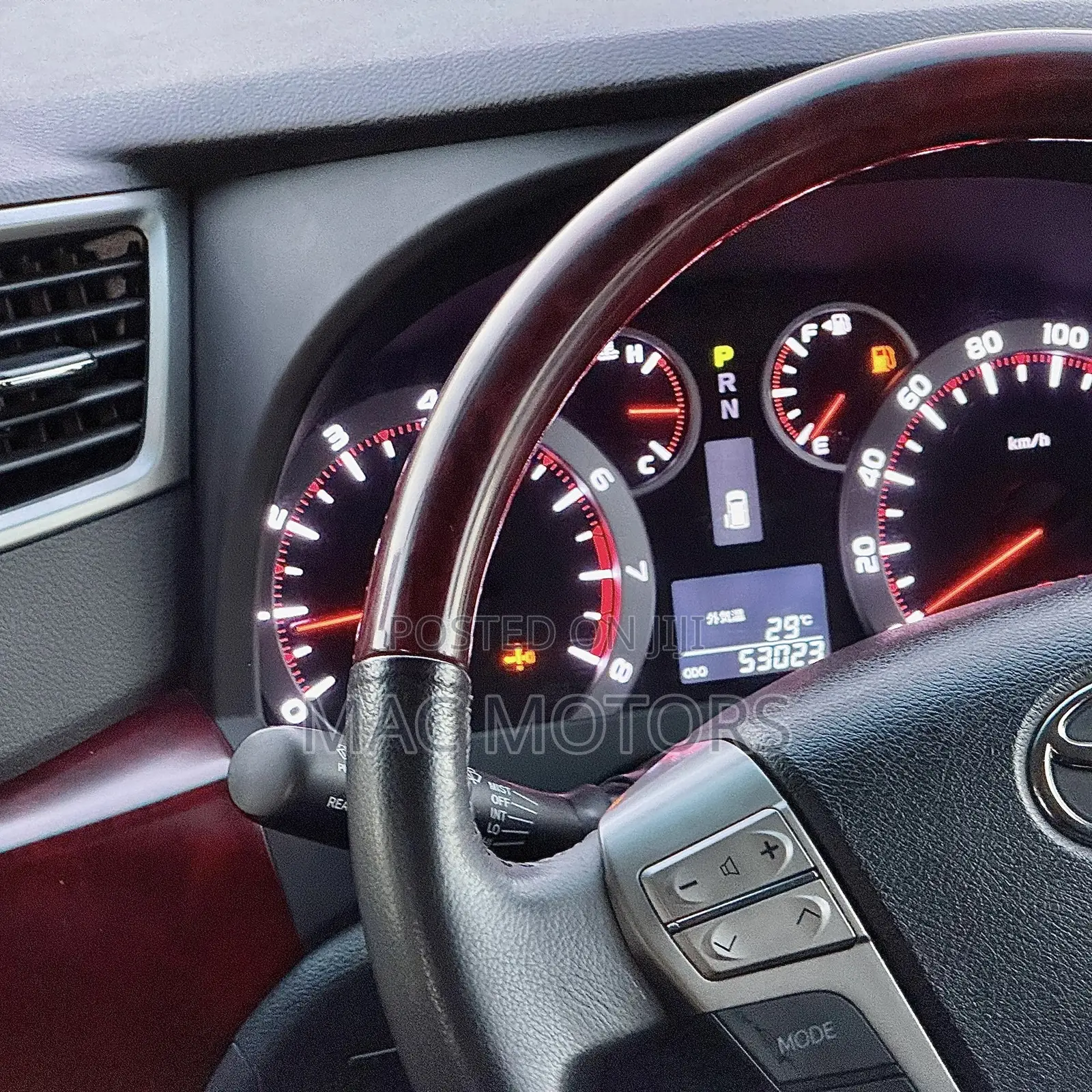 Toyota Vellfire 2009 Silver