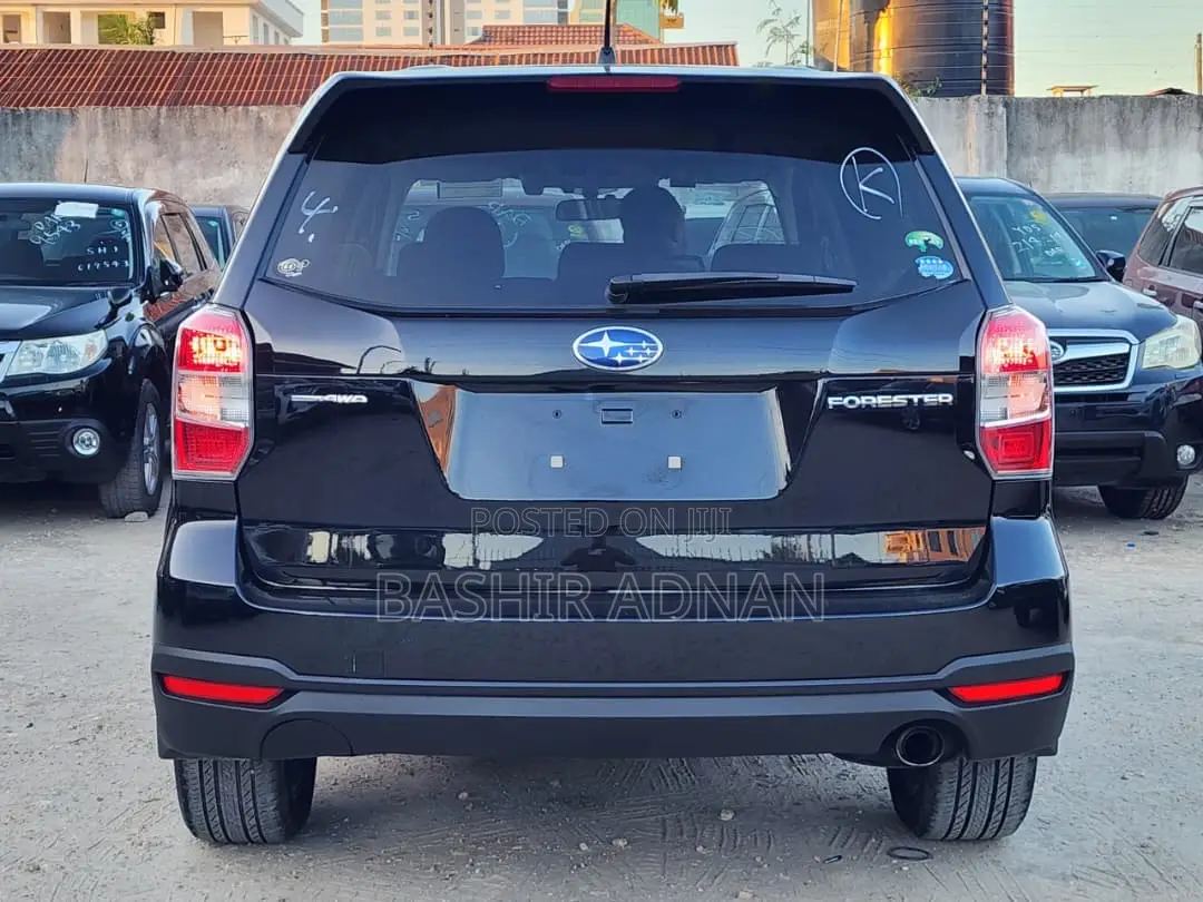 Subaru Forester SV Premium 2014 Matt Black
