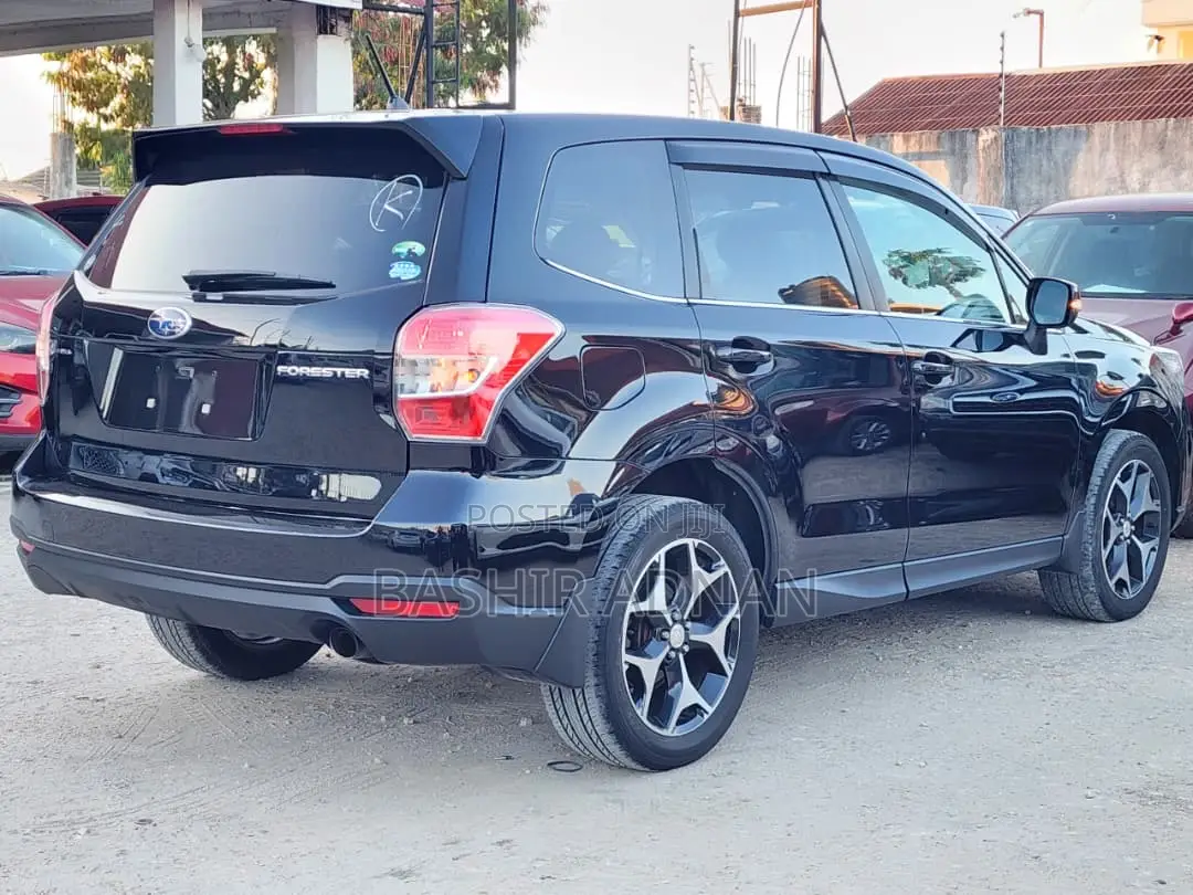 Subaru Forester SV Premium 2014 Matt Black