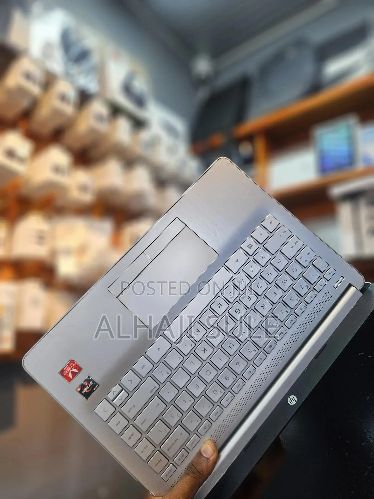 Laptop HP 14S 16GB AMD Ryzen 5 HDD+SSD 1T