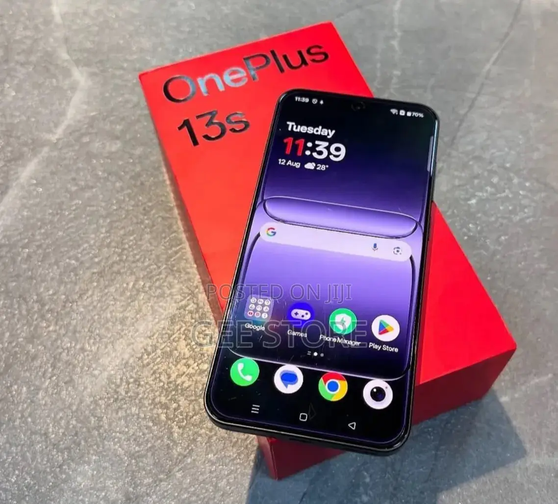One Plus 13s