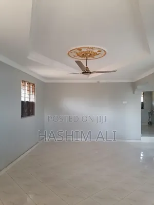 3bdrm House in Kusini for rent