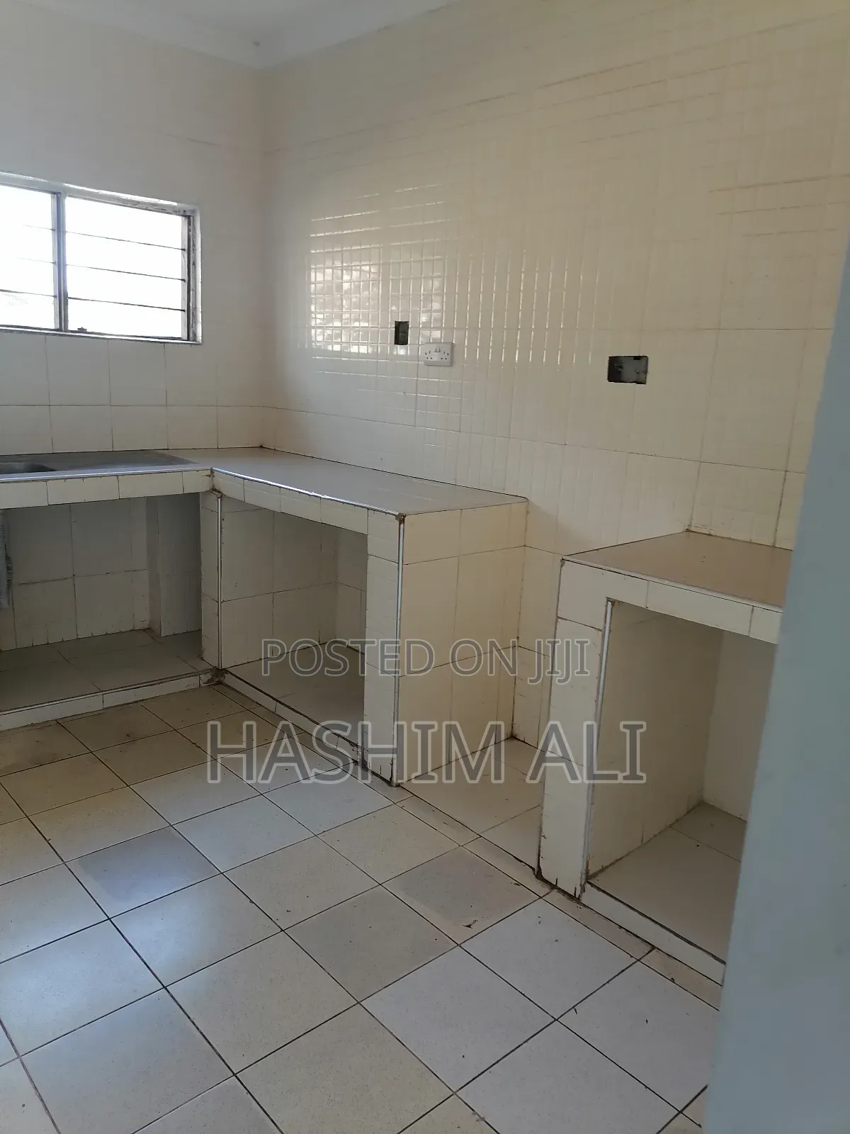 3bdrm House in Kusini for rent