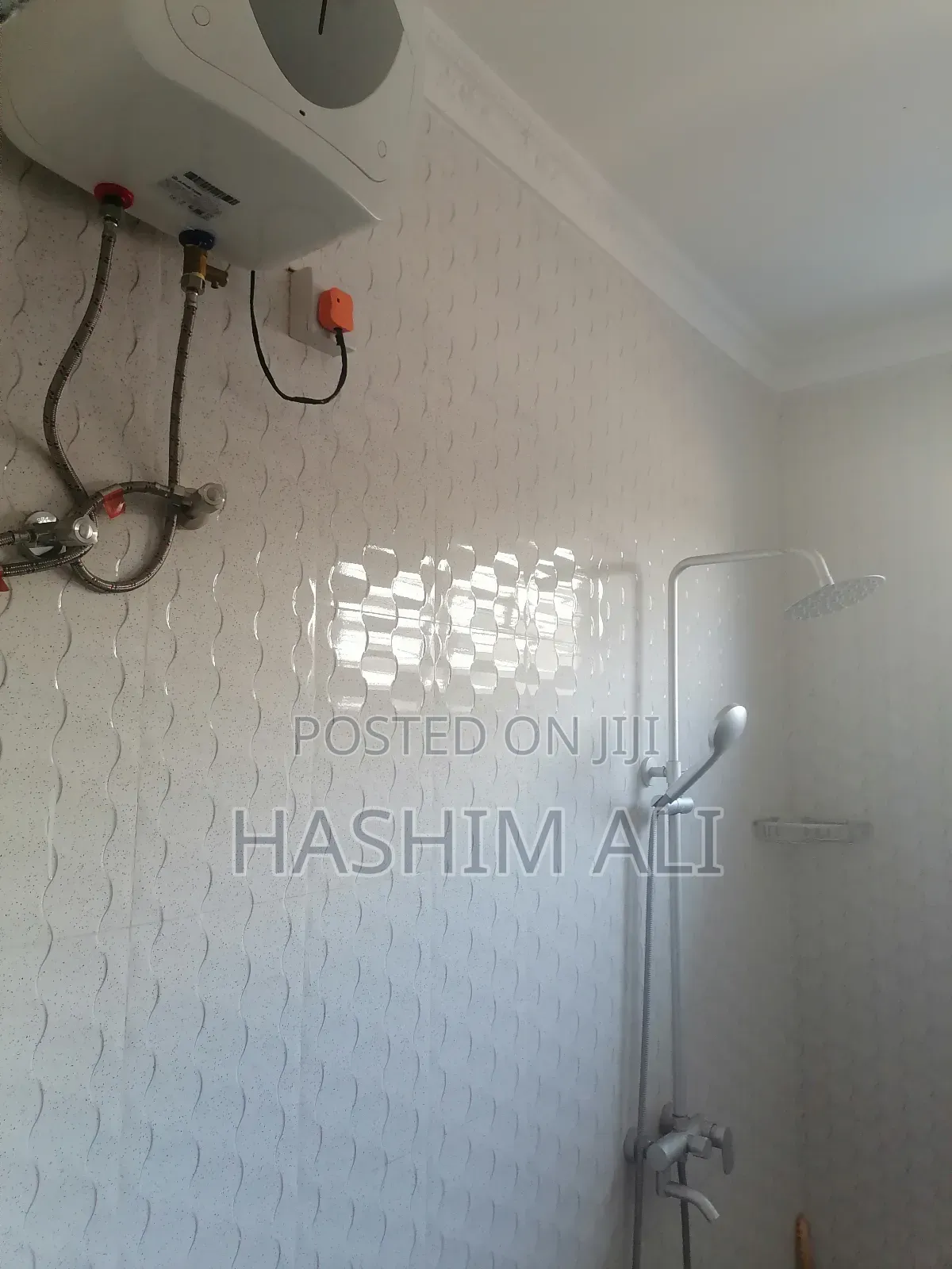 3bdrm House in Kusini for rent