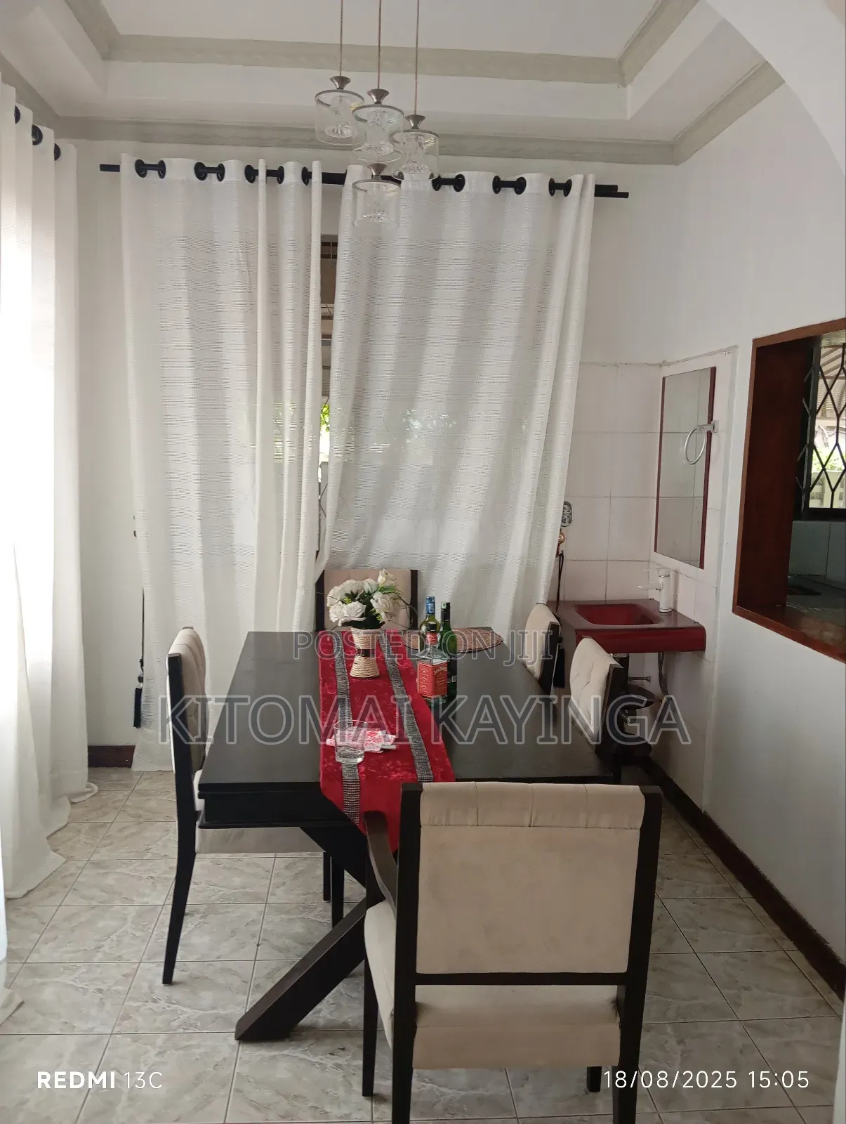 7bdrm House in Ada Estate for rent