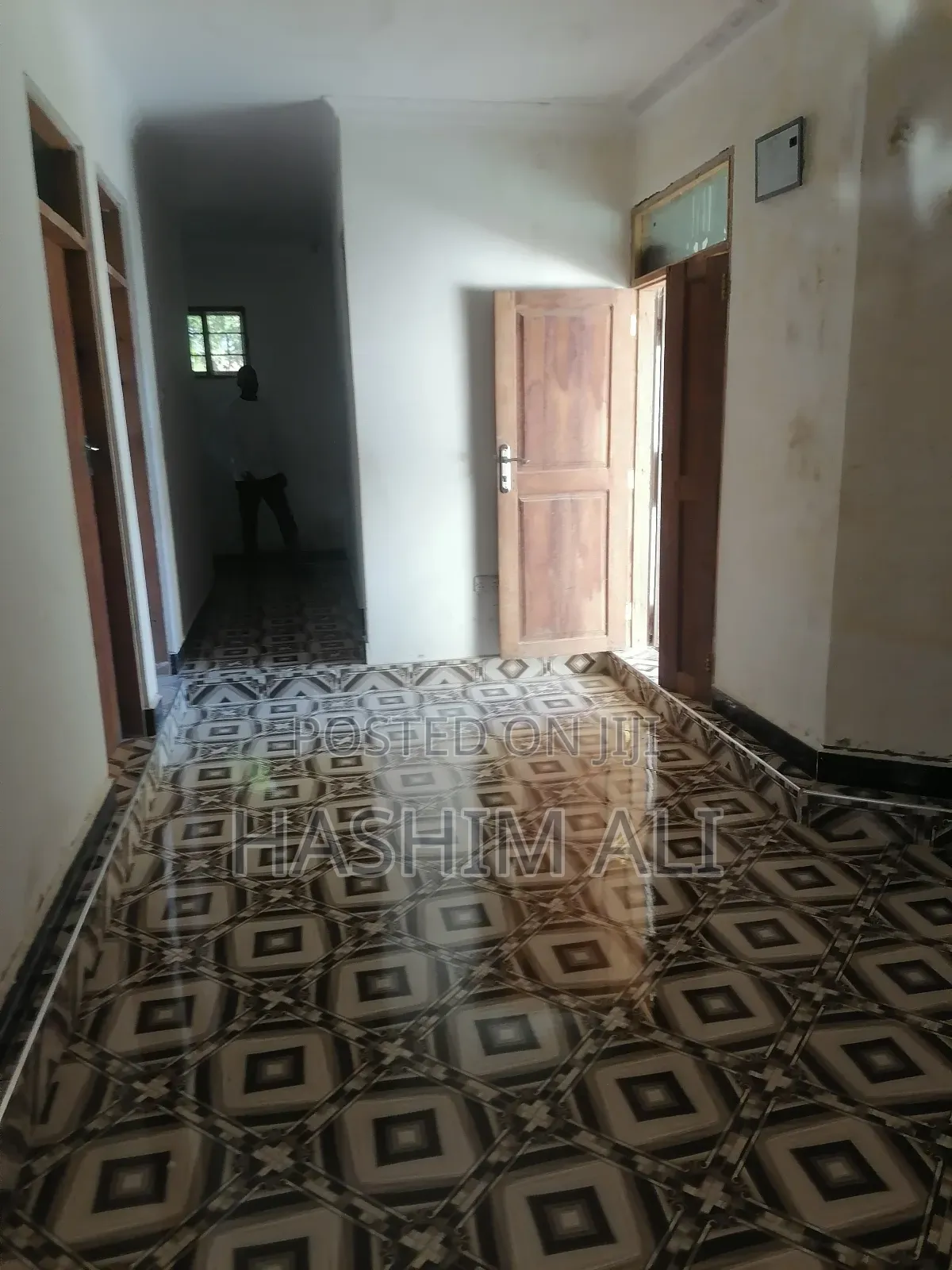 9bdrm House in Kigamboni for sale